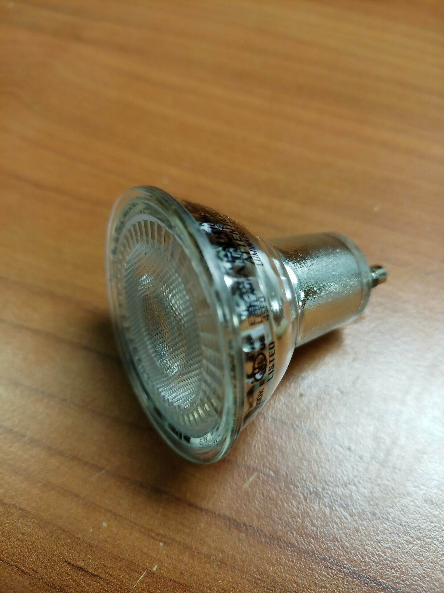 Sylvania LED Accent GU10 Flood LED Light Bulb for Vent Hood – eBuilderDirect